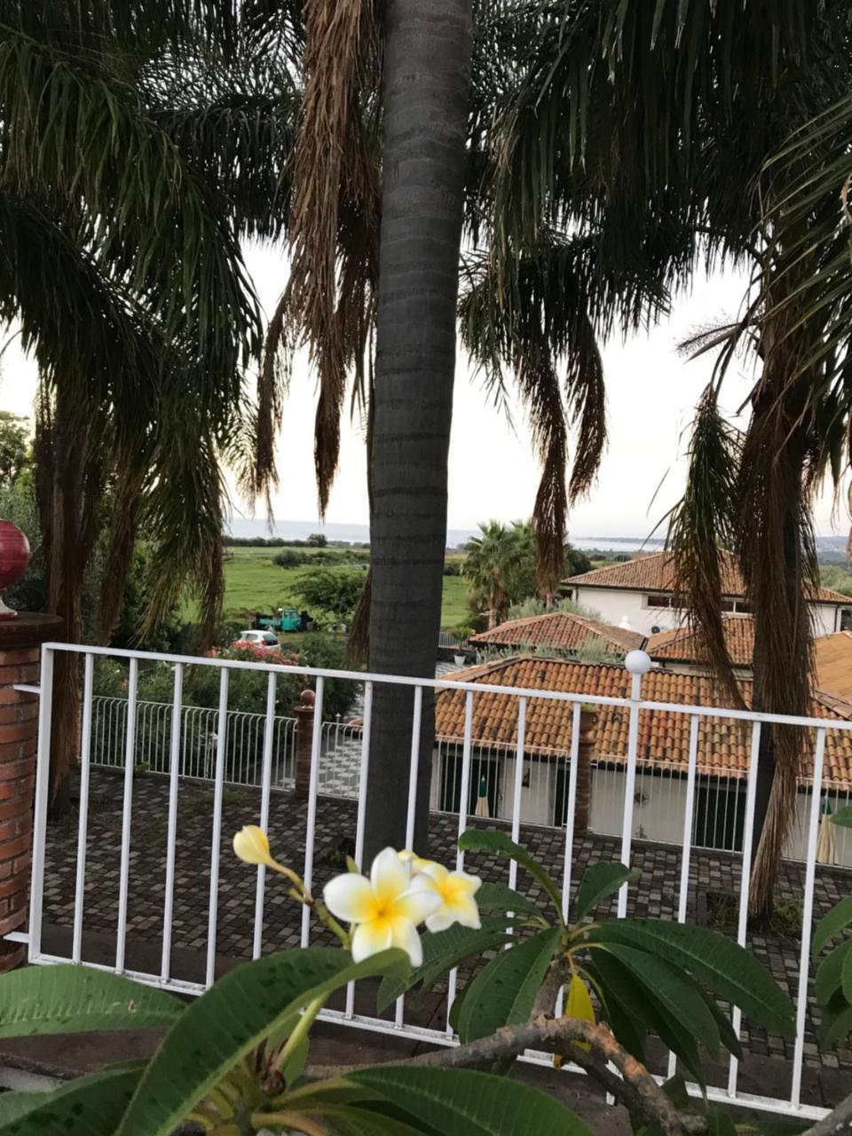 Borgo San Biagio Villa Calatabiano Exterior foto